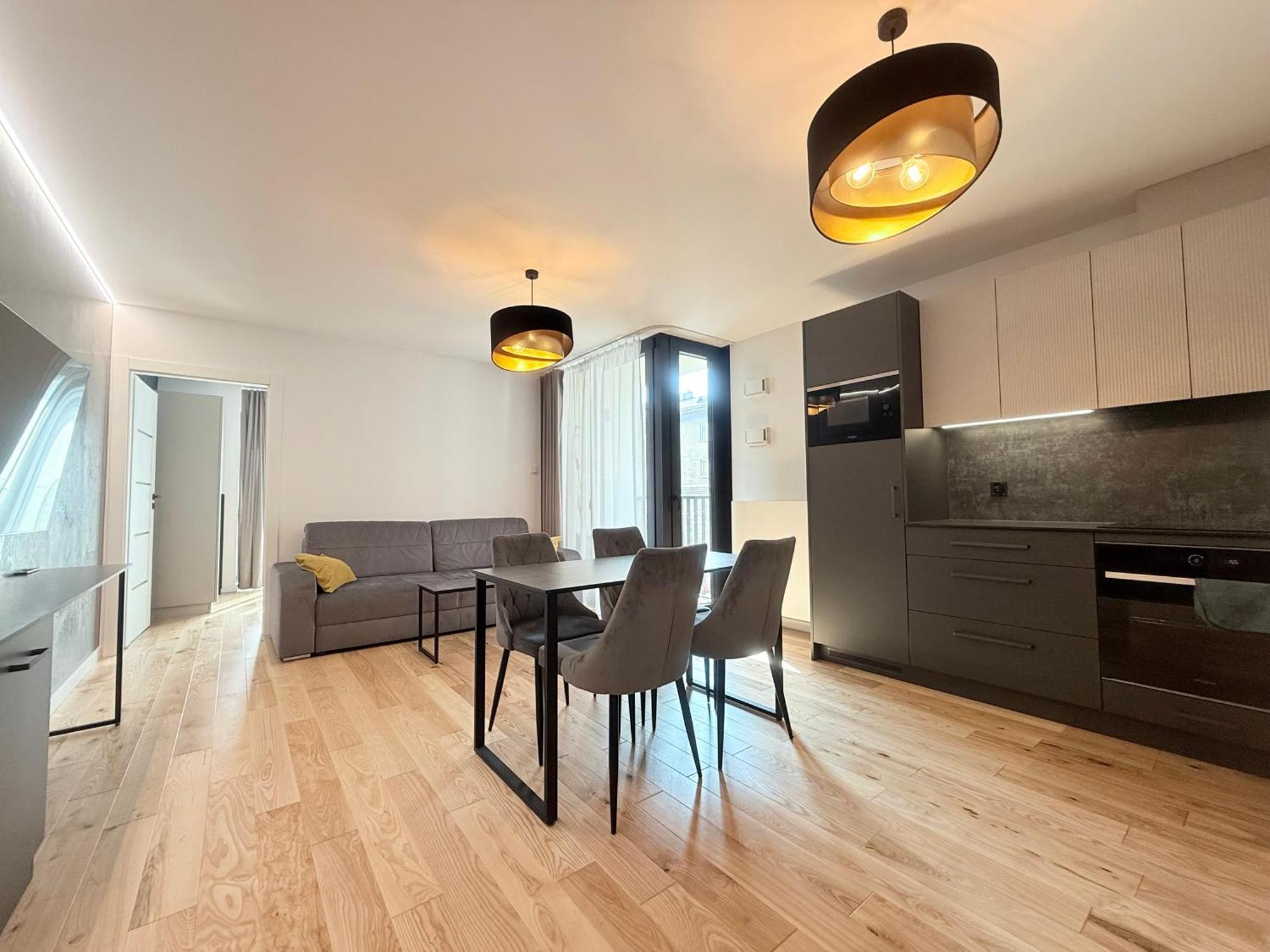 Vistula Avenue Apartment Free Parking, Swimming Pool, Sauna & Gym Krakow Exterior photo