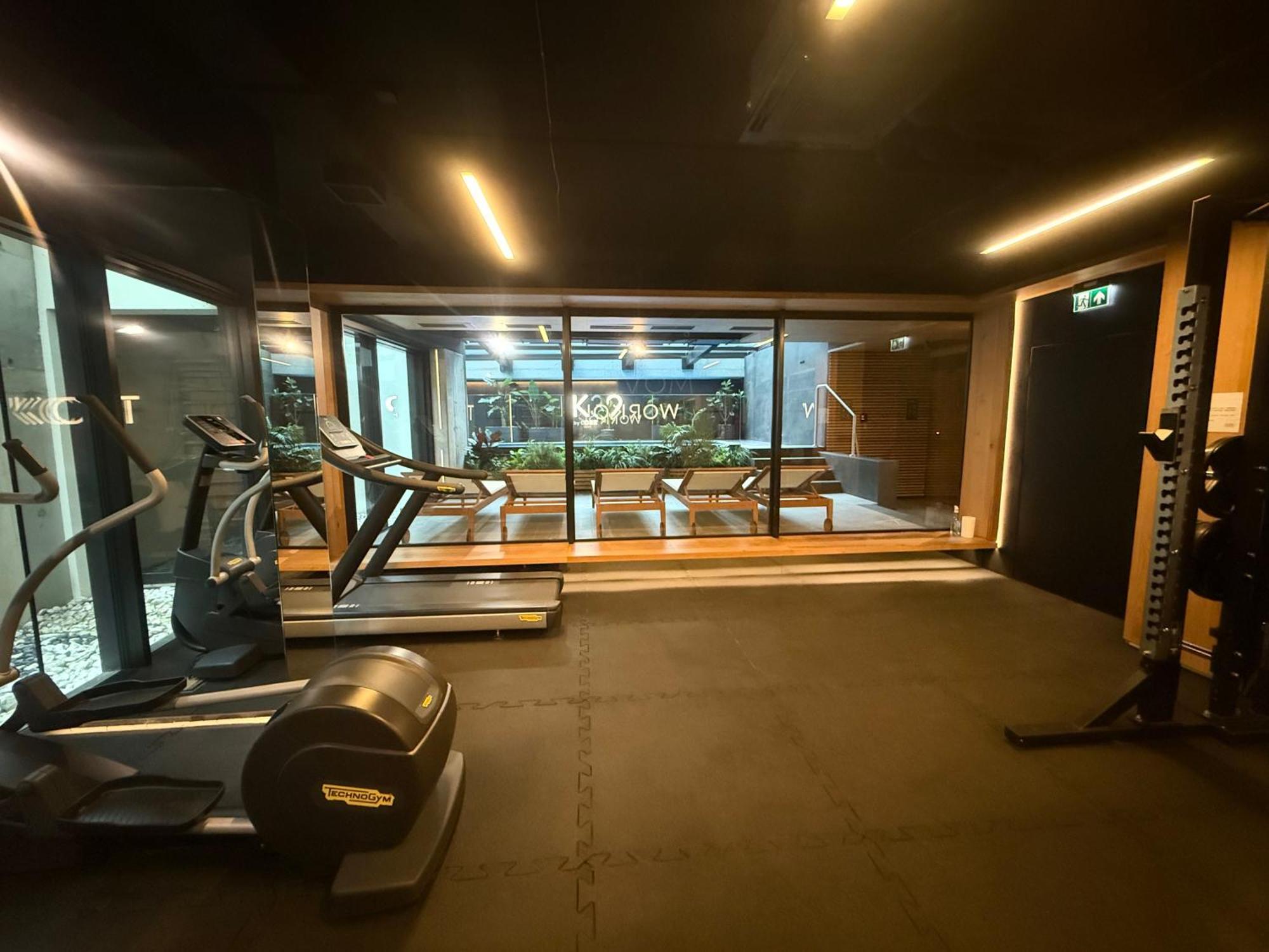 Vistula Avenue Apartment Free Parking, Swimming Pool, Sauna & Gym Krakow Exterior photo